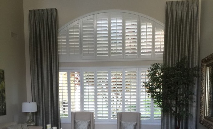 Tampa drapes and shutters.
